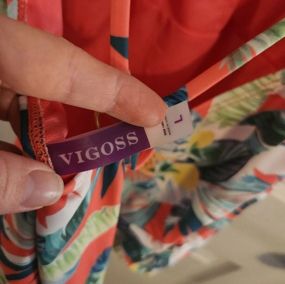 NWT Vigoss tropical beach adjustable floral Pineapple one piece swimsuit Large - Picture 7 of 11